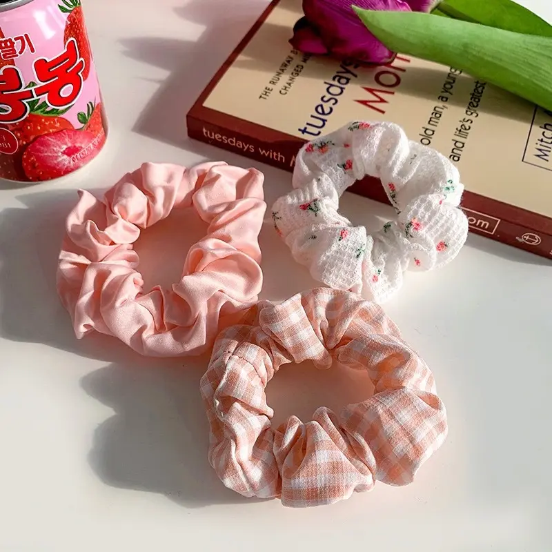 Set 3 Cột Tóc Vải Scrunchies Hoạ Tiết Hoa Phong Cách Vintage Mới  Women Nữ _Nana