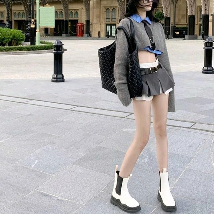 Chân váy ngắn xẻ trước phối trắng k kèm thắt lưng 2