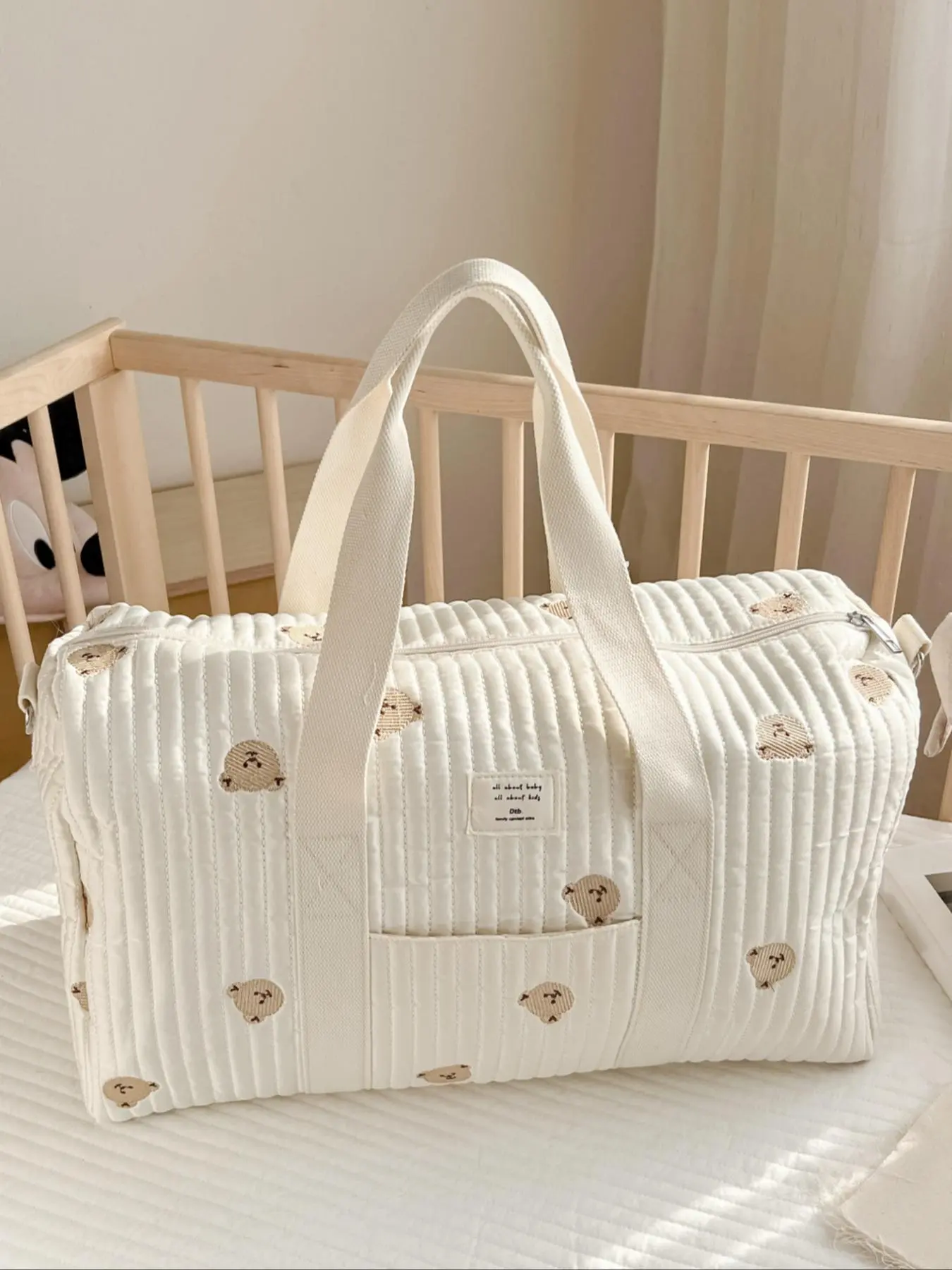 Cute Cartoon Bear & Floral Embroidering Travel Bag, Luggage Bag, Large Capacity Duffel Bag, Casual Daily Short-distance Travel Bag