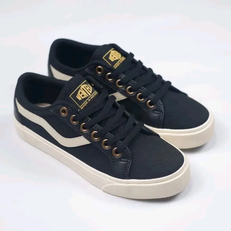 Terlaris!!! Ven_tela Republic Low Hak Datar Casual Shoes