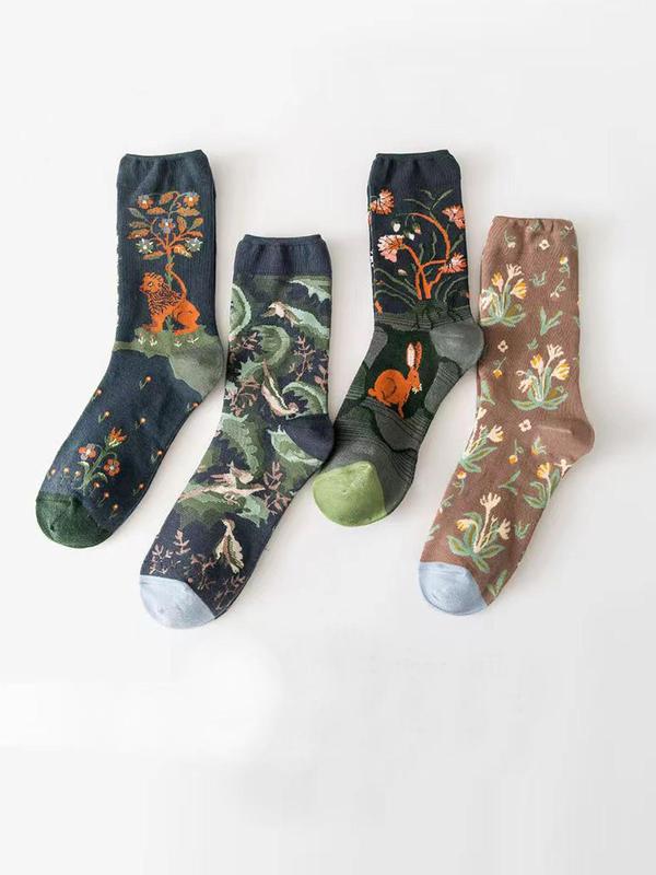 Women's 4 Pairs Animal & Floral Print Crew Socks, Casual Fashion Street Comfy Socks For Daily Vacation Party, Women's Socks For All Seasons 8