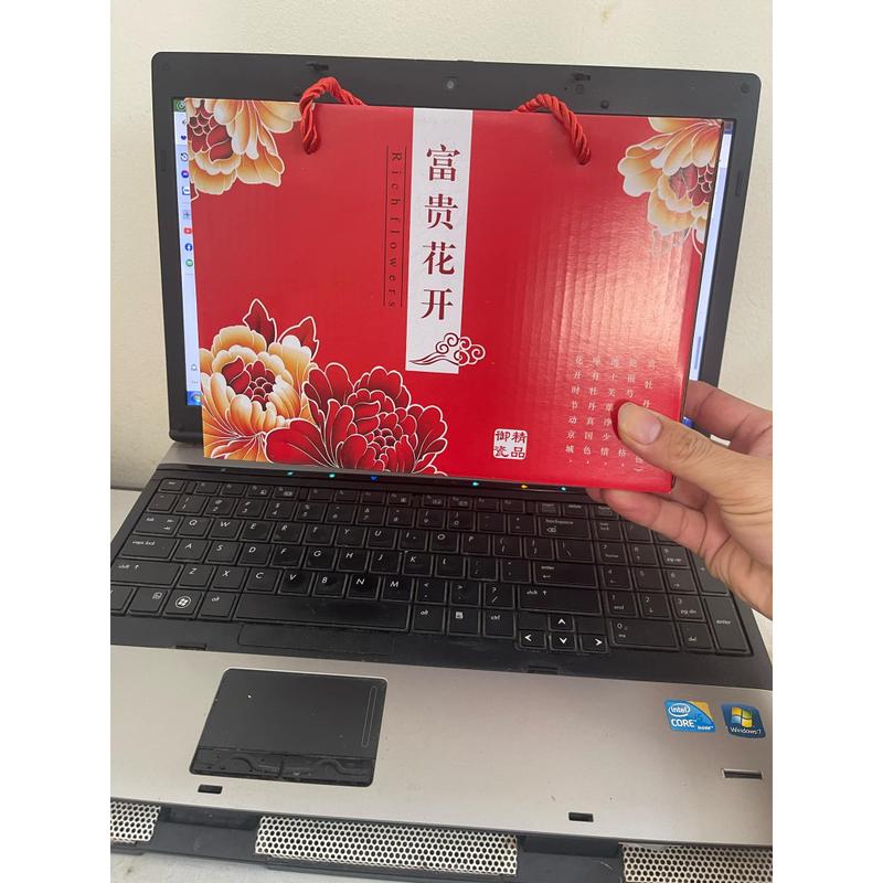 Product Introduction of Bộ ấm uống trà, kèm 6 cốc, mấu mới 2024, thiết kế nhỏ gọn, chất liệu gốm sứ, có túi đựng đi kèm 13