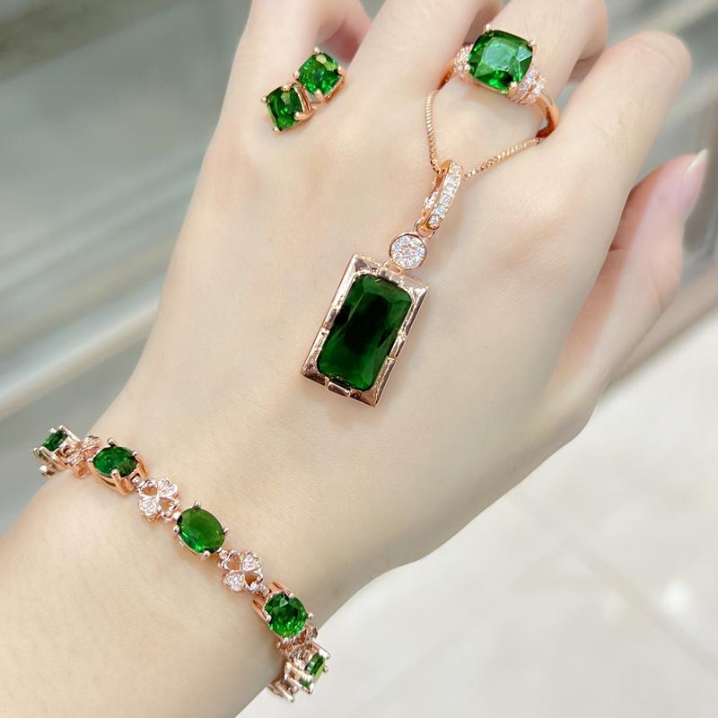 Product Introduction of Rose Gold Plated Emerald Diamond Earrings Ring Pendant Necklace Jewelry Set Exquisite Green Diamond Jewelry cincin perak ring silver silver diamond cincin perak lelaki 25