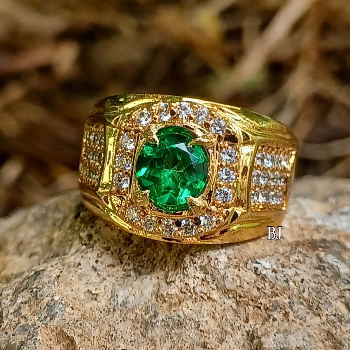 CINCIN BATU NATURAL GREEN TOPAS