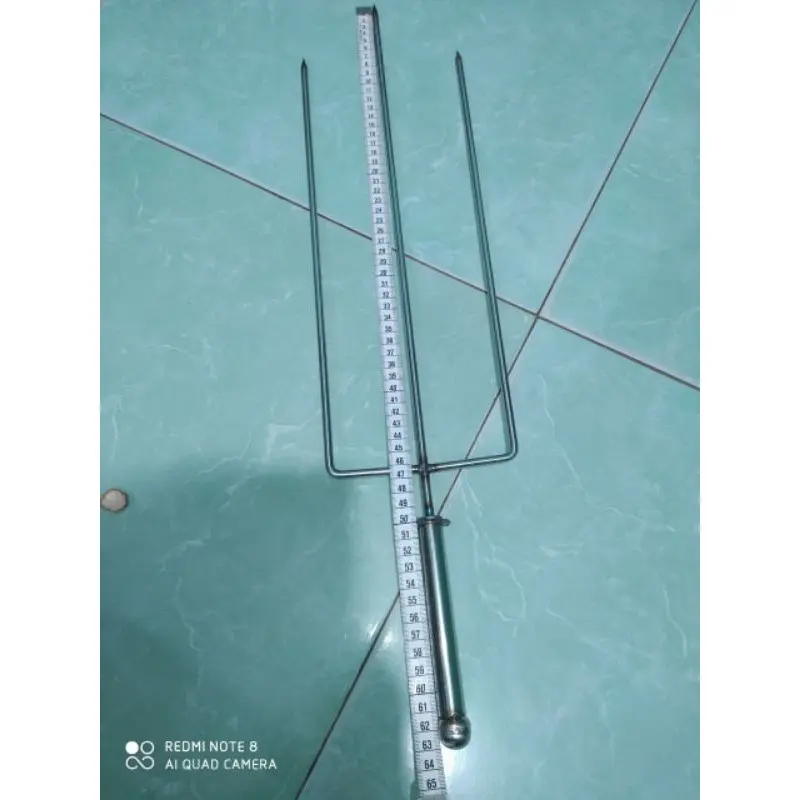 xiên nướng gà vịt xiên 3 chãng dùng cho máy nướng thịt và dùng tay 3