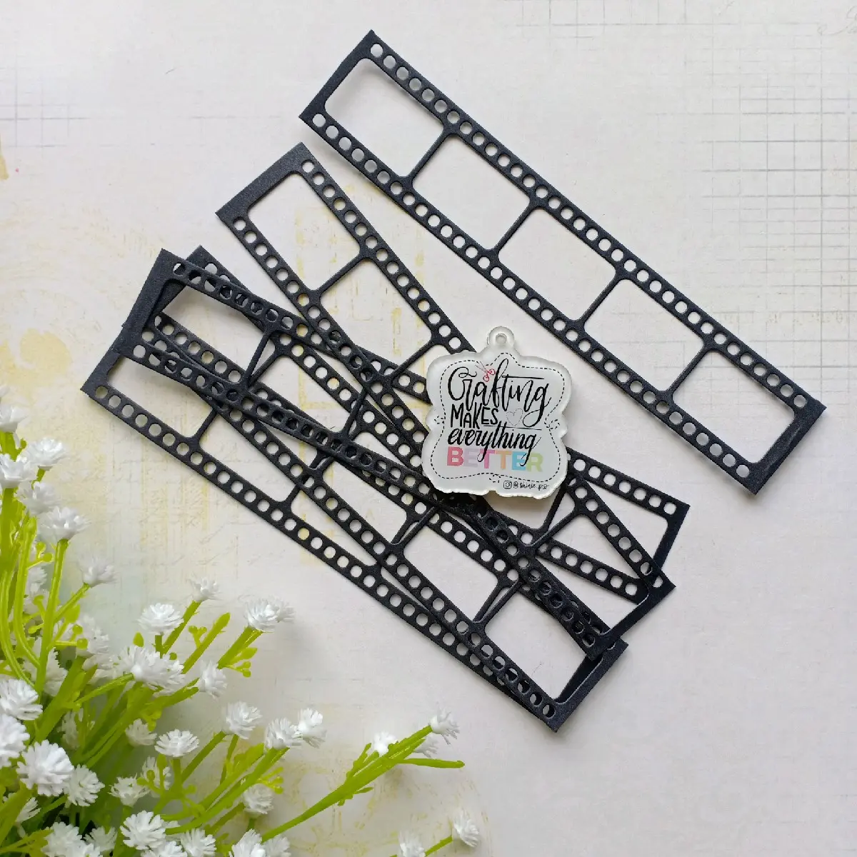 Dies Out Roll Film untuk Journaling
