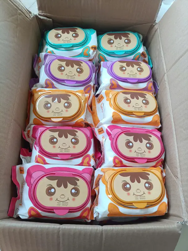 Thùng 10 gói khăn ướt Baby wipes 650 gram, gói to,khổ 15x20 vải bi dày dặn,khăn ướt không mùi Cho Bé Voi 1