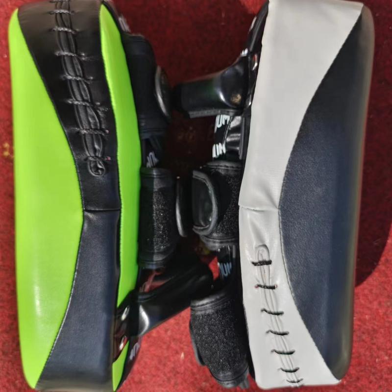 Product Introduction of Sanda Foot Target Taekwondo Training Equipment Boxing Target Boxing Adult Children Target Fight Baffle Muay Thai Boxing 1
