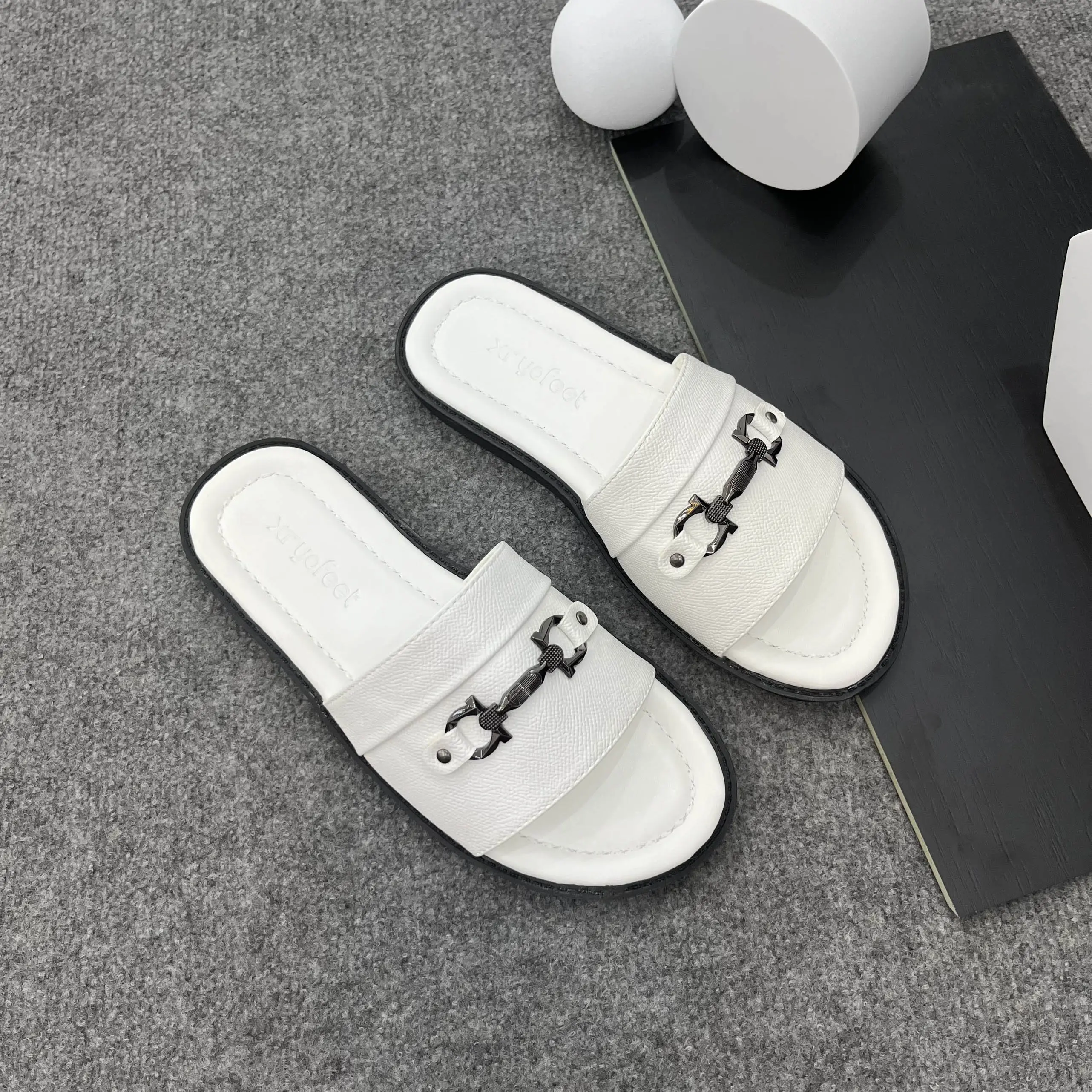 Dép nam quai da cao cấp gắn mác hot trend YO 62 DéP Đế Bằng Quai Ngang Dép Lê Slipper