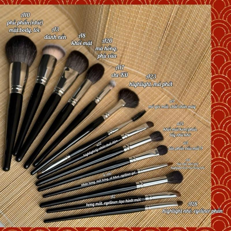 [PHIÊN BẢN MỚI] Set Cọ Trang Điểm Cá Nhân NhiVi 14 Cây Tặng Kèm Mút Đánh Nền Ú Nù