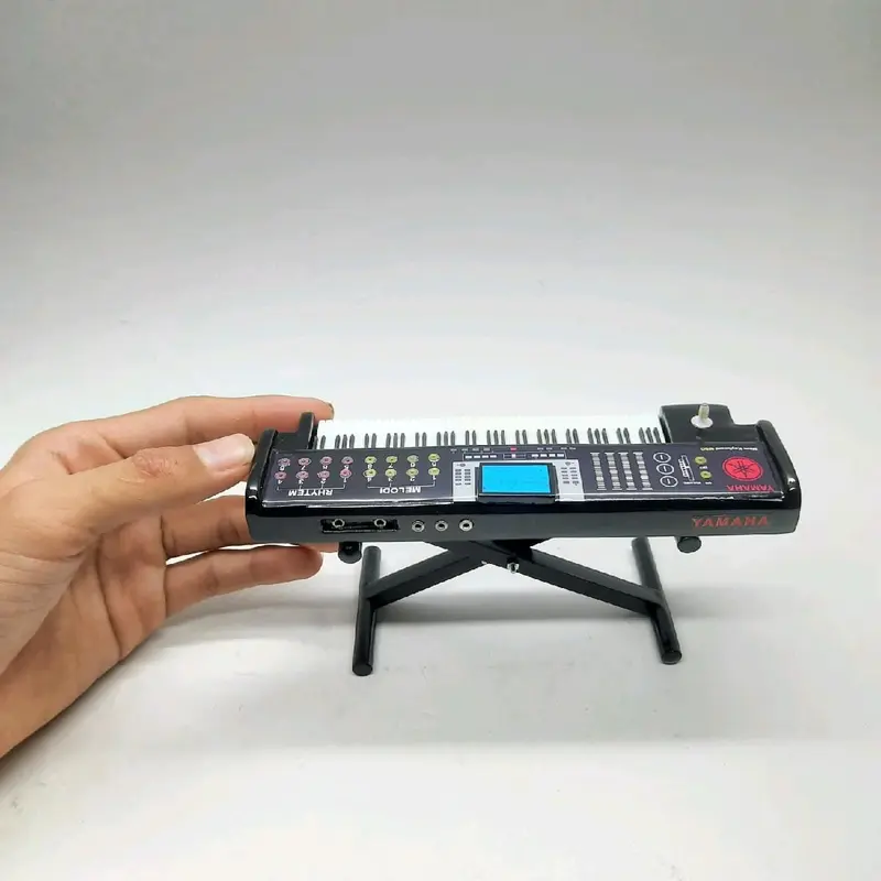miniatur KEYBOARD skala.1 : 12 hiasan rak dinding rak kaca pajangam dekorasi rumah 4