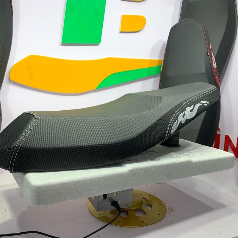 Yên 2 Tầng Lửa Thêu cho Xe Wave A110 đời mới 2018-2025 - Full bộ - Yên Xe