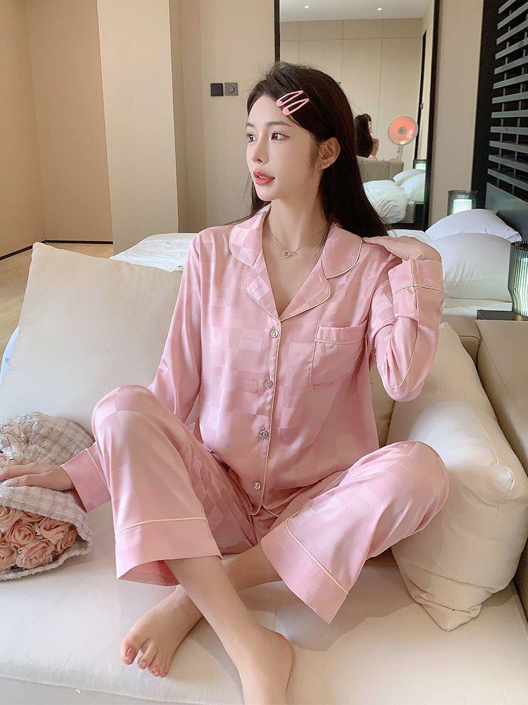 Product Introduction of Bộ Đồ Ngủ Ngọt Ngào Dành Cho Nữ, Hàng Mới Về Năm 2025, Được Làm Bằng Chất Liệu Lụa Lạnh Dài Tay Và Quần Dài, Bộ Đồ Mặc Ở Nhà Gợi Cảm, Thích Hợp Cho Mùa Xuân Và Mùa Thu, Lý Tưởng Cho Mùa Hè 7