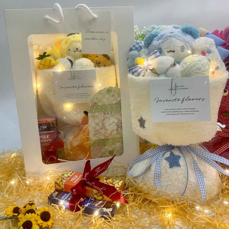 [LOẠI ĐẸP] Set Hoa Búp Bê Gấu Hoạt Hình Nhồi Bông Kèm SOCOLA Làm Quà Tặng 8/3 Sinh Nhật Tốt Nghiệp - Có Kèm Túi, Thiệp Và Đèn