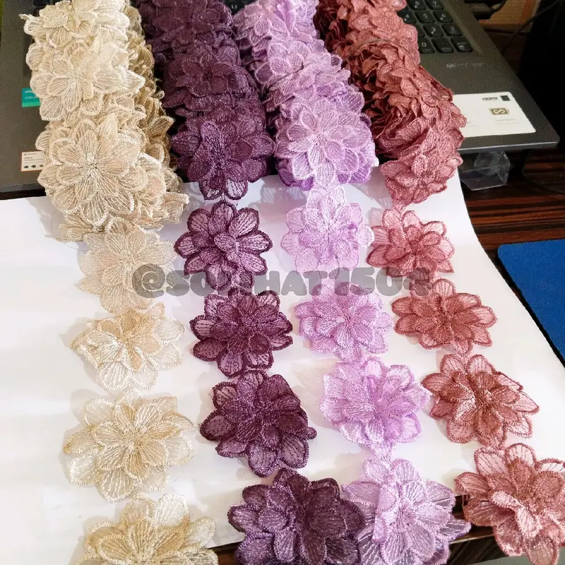 Renda Bordir per 90cm 0