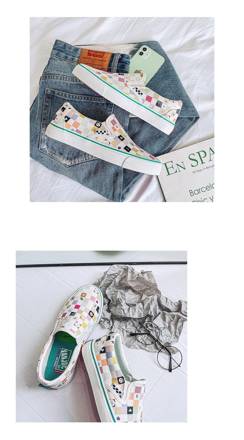 Product Introduction of 2024 Autumn New Breathable Slip-on Lofter Canvas Shoes Women's Plaid Cartoon Mario Pattern Plaid Sneakers 4