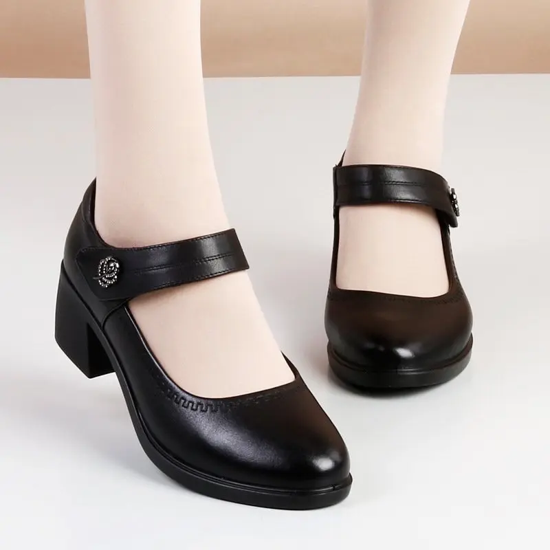 GIÀY DA NỮ GÓT VUÔNG  ĐẾ CAO SU ÊM ÁI CAO 5CM   Shoes