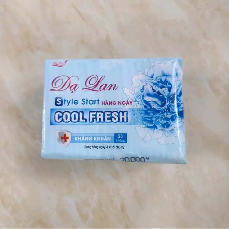 COMBO MÁT LẠNH 16 gói TẶNG 2 gói BVS DẠ LAN bất kỳ (10 gói ban ngày dài 24cm+ 6 gói hàng ngày dài 16cm) Tampon Nữ. BĂNG VỆ SINH DẠ LAN MÁT LẠNH MUA 16 GÓI TẶNG 2 GÓI BẤT KỲ 3