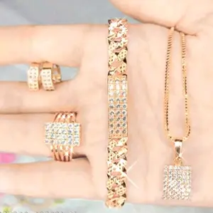 Satu Set Aksesoris Xuping Wanita Dewasa