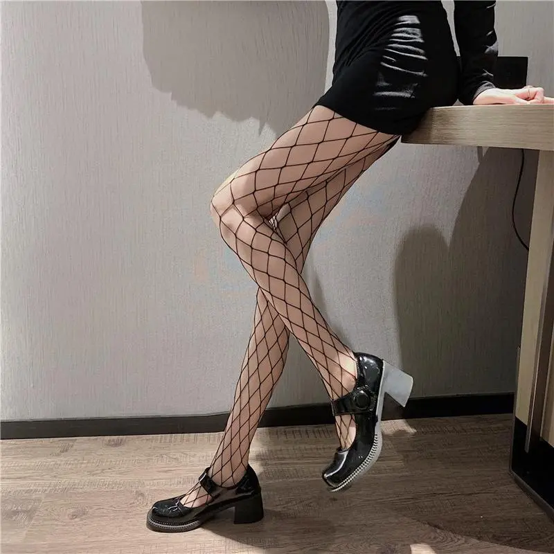 Personality trend socks ladies hollow sexy mesh stockings black mesh fishnet socks