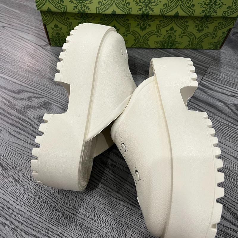 Dép Sục nữ khắc chữ G Cao su Đúc Đế cao 5cm full box dành cho nữ qc cao cấp.