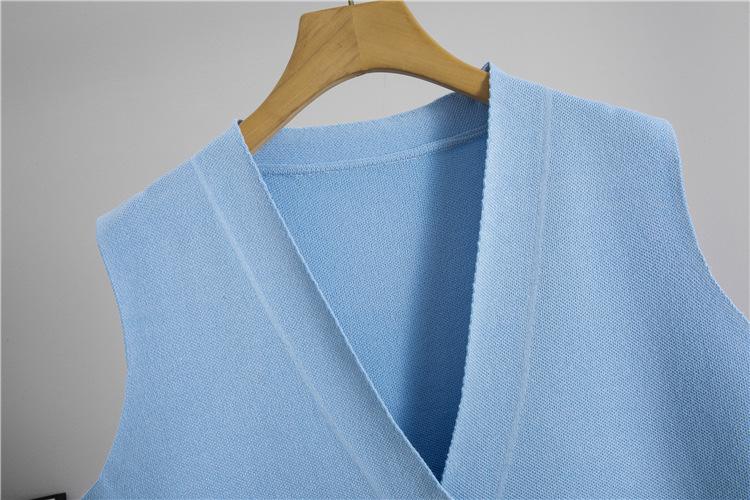 Product Introduction of New summer women's wear in 2025: a fashionable set consisting of a knitted vest with golden buttons and a midi skirt, and a homewear package. Clothes Womenswear 7