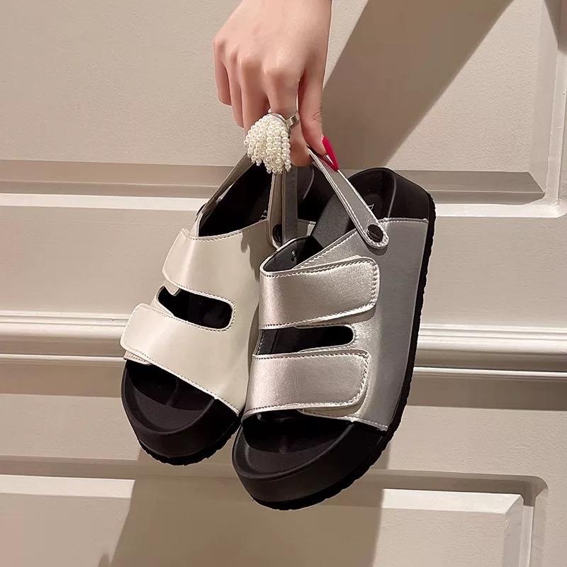 Dép sandal nữ đế cao 4-5cm quai dán To bản mới DA trơn