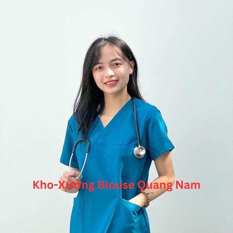 Bộ Scrubs bác sĩ NAM NỮ màu XANH CỔ VỊT CAO CẤP - Quần áo Blouse cổ tim cho bác sĩ phẫu thuật, kỹ thuật viên phòng mổ Top Pants