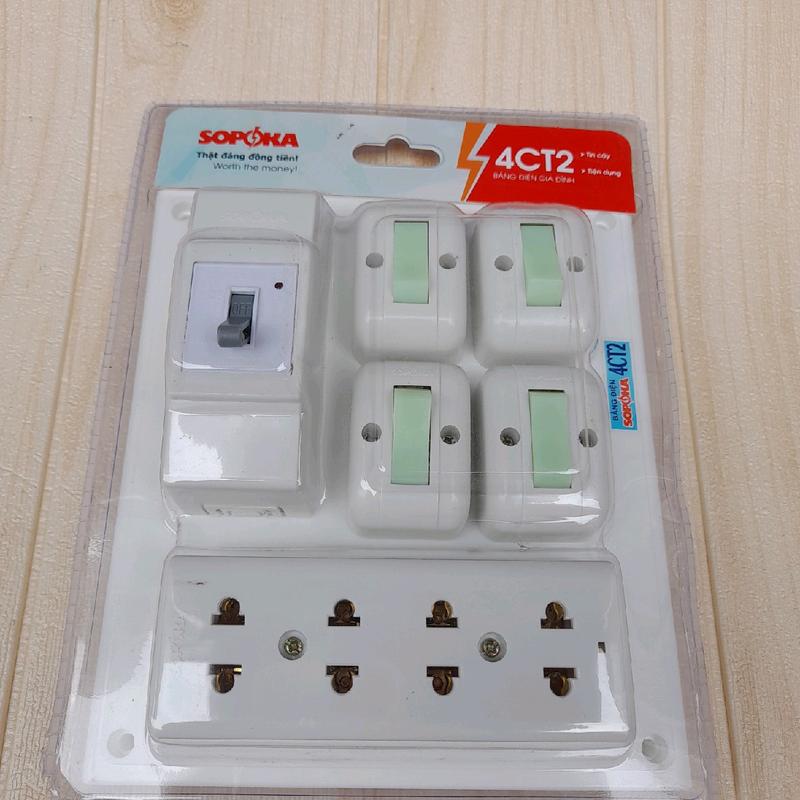 Bảng điện gia đình 4CT2, SOPOKA, ổ cắm chịu nhiệt chống cháy, có lò xo chống move, chịu tải lên tới 3000W, dễ lắp đặt, tiện dụng,
