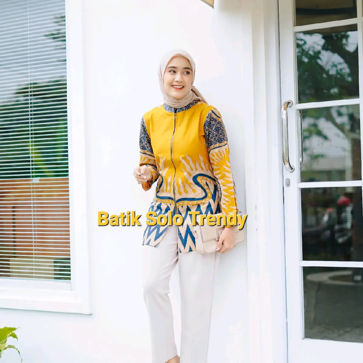 Blouse Adinda Atasan Wanita Batik Kain Katun Halus Lapis Furing / Trikot Murah Muslim Nyaman - Hitam kemeja & blus karet crinkle wardah Kapas Tunics Dress Panjang