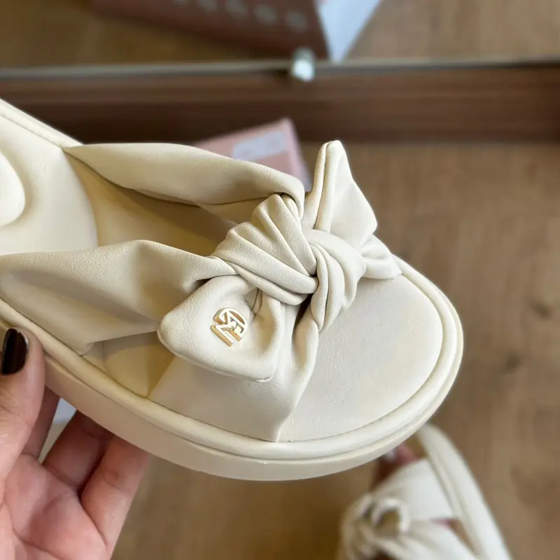 Sandália Modare Detalhe de Laço 7208.101