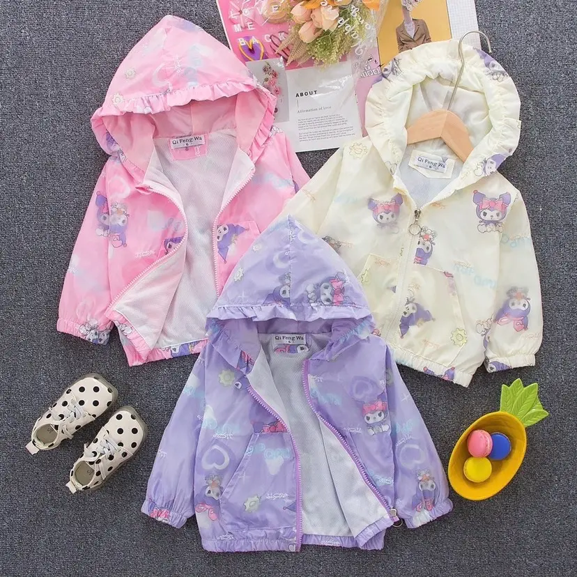 Áo khoác gió 3 lớp thêu chữ  hàng qc cho bé gái hoạt tiết kuromi . Labubu  xinh đẹp sz 7-19kg
