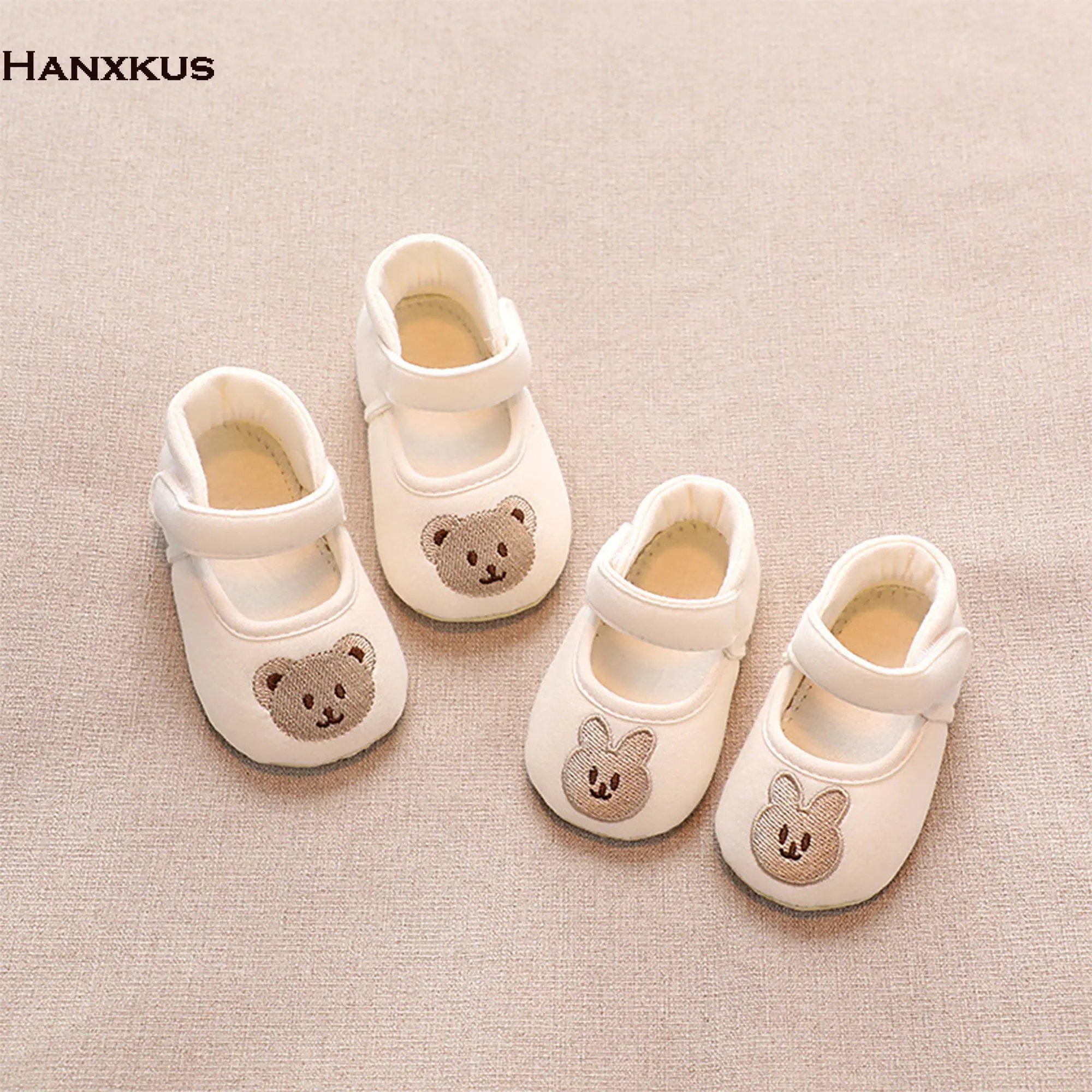 Baby Girl Cartoon Flat Shoes Baby Cotton Cute Rabbit/Bear Embroidery Toddler Shoes Comfortable Soft Sole Baby Shoes Suitable for Parties, Festivals, Baby Baptisms