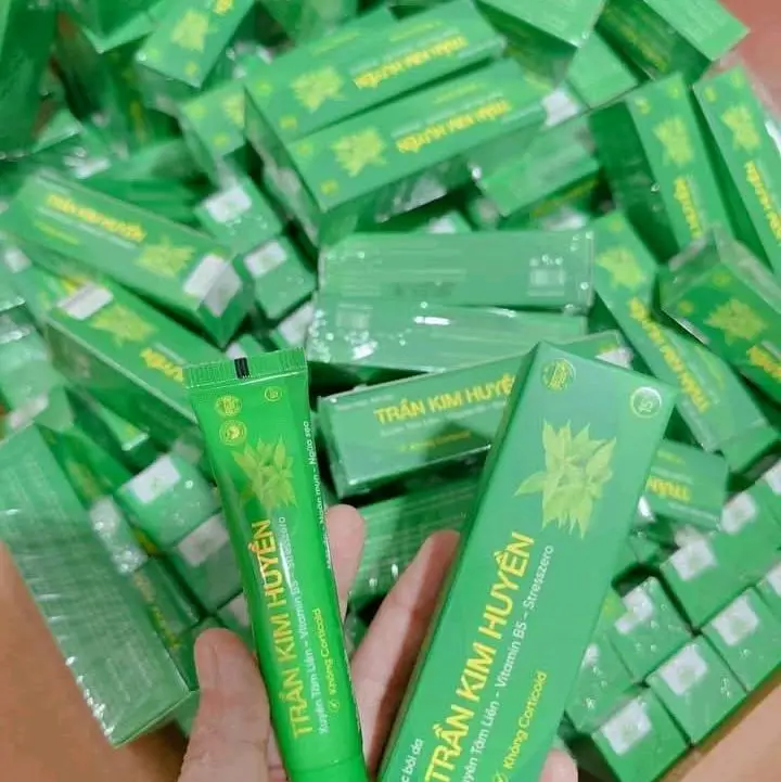 THẢO MỘC BÔI DA XANH TRẦN KIM HUYỀN
