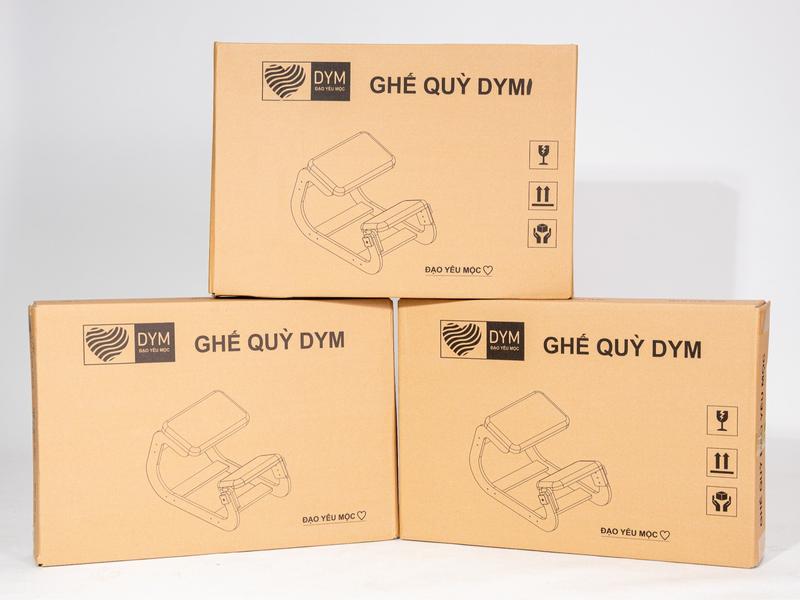 Đạo Yêu Mộc Ghế Quỳ Chống Gù Version 3 DYM Gỗ Plywood Chất Lượng Cao Đệm Mút 4cm Bọc Da Thoải Mái Cho Người Lớn & Trẻ Em Trên 115cm