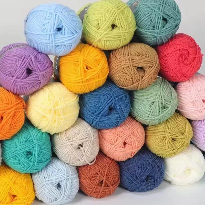 Sẵn sàng giao hàng，Len Milk Cotton 50g Baby Bảng 81 Màu. Cuộn Len Sợi Cotton chart mini moc lenco ban 8