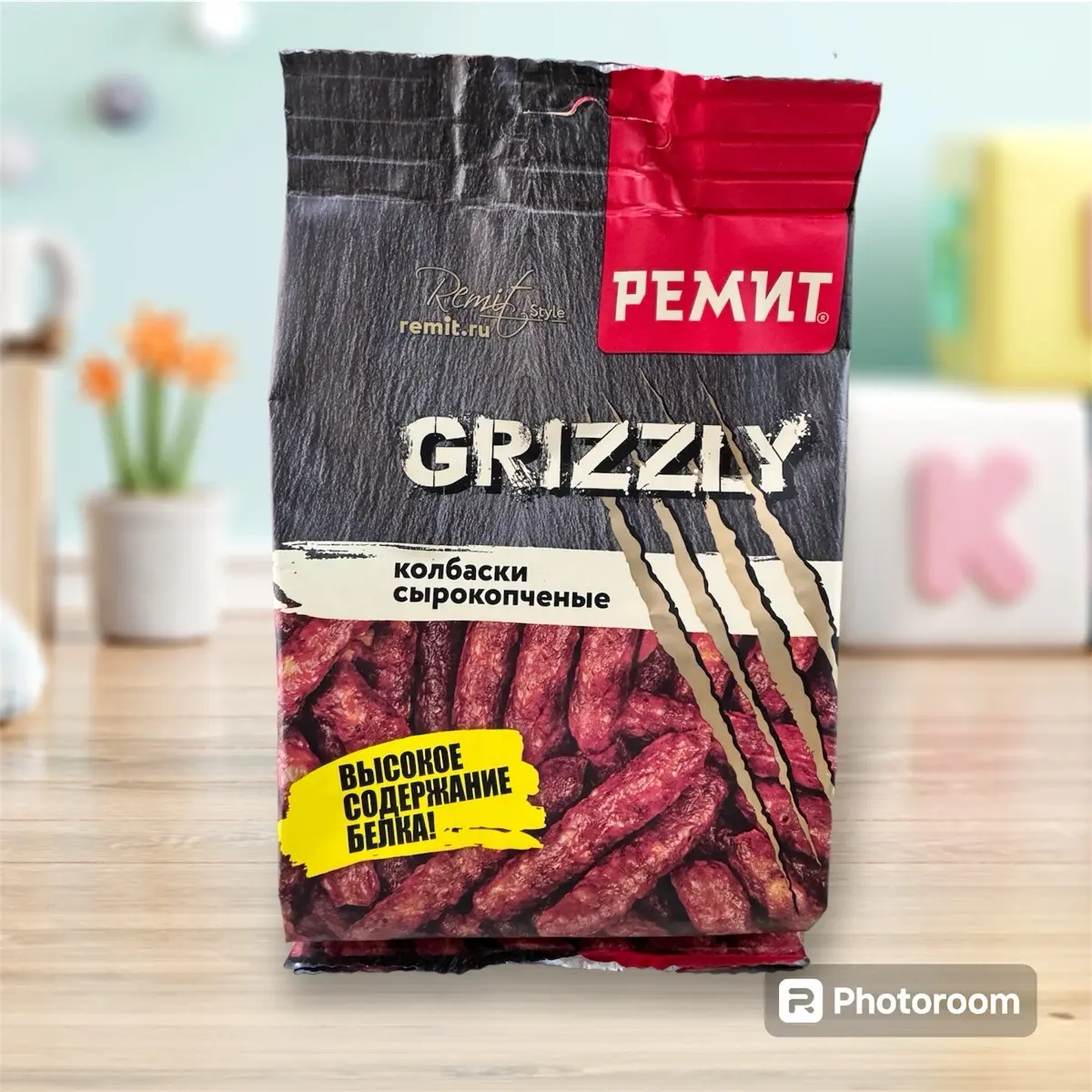 Salami hun khói Grizzly 100g Remit Snack Ăn Vặt