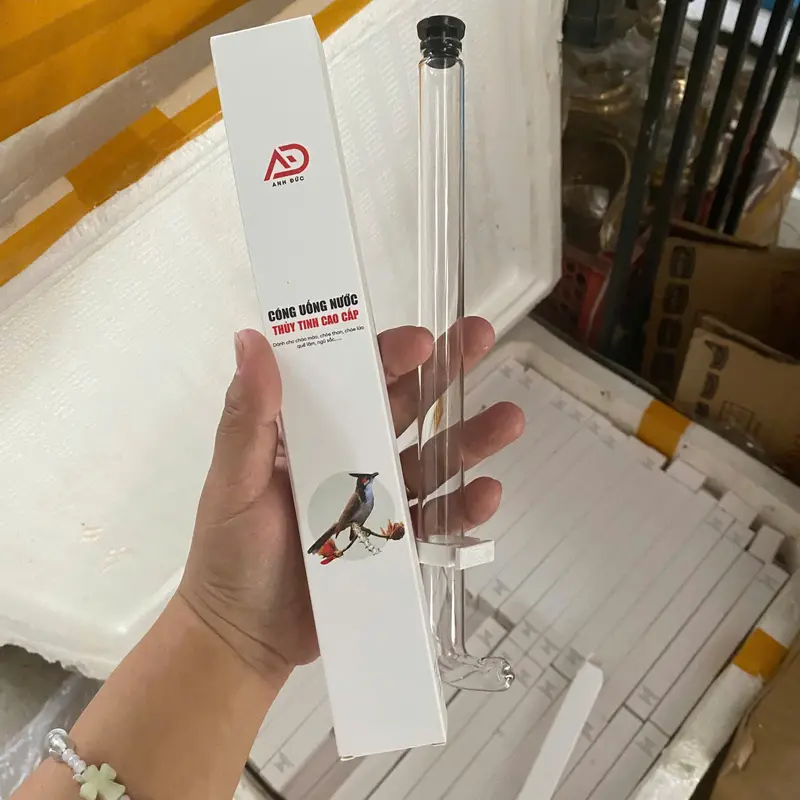 Ống thuỷ tinh đựng nước cho chim khuyên, hút mật, chào mào, choè,... đủ size giá rẻ, MẪU MỚI NÚT ĐEN CAO CẤP, siêu bền 5
