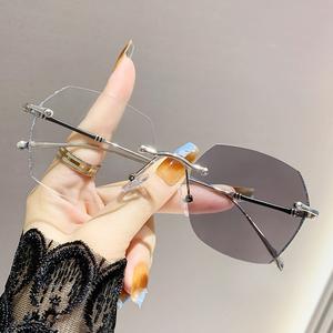 แว่นตาสายตาสั้น ไม่มีกรอบ เปลี่ยนสี สำหรับผู้หญิง ระดับไฮเอนด์ เปลี่ยนสีได้ สีเรียบ ขอบสว่างสุด ป้องกันแสงสีฟ้า มีองศา