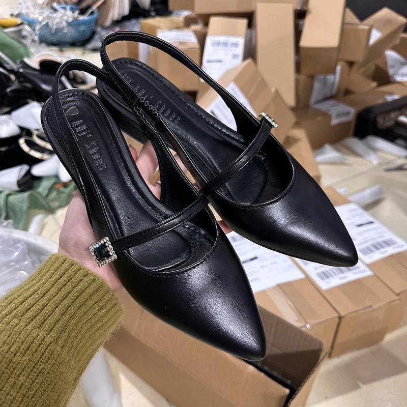 SỤC HẬU HỞ GÓT KHOÁ VUÔNG NHỎ(phom to, đế cao 3cm, mũi nhọn) Nữ Shoes