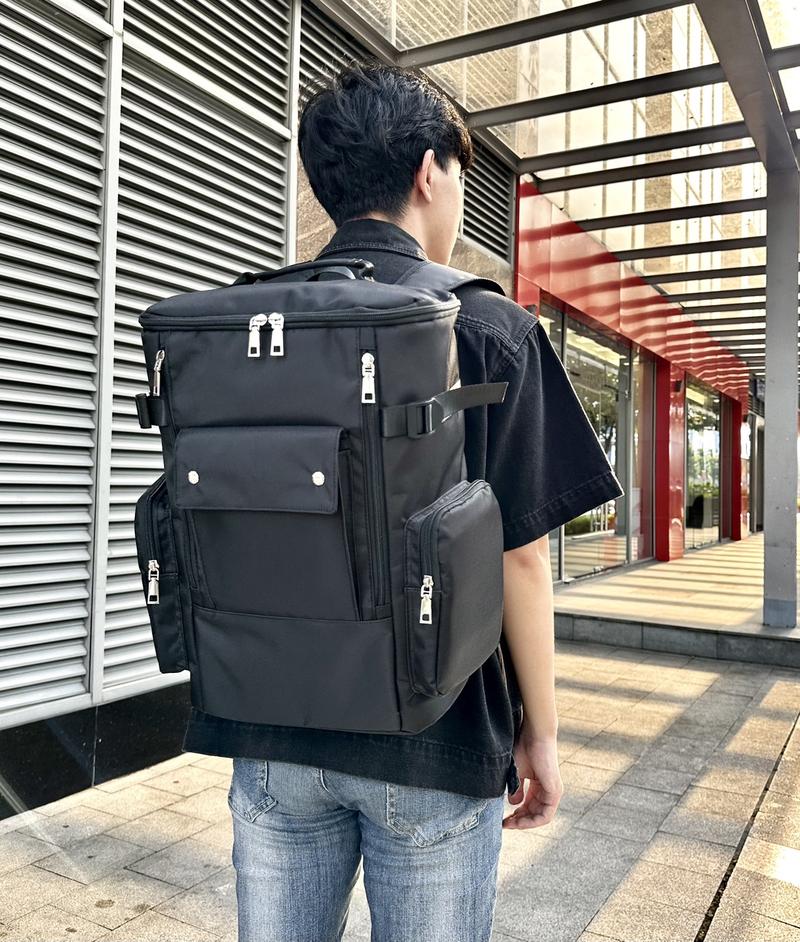 Product Introduction of Balo Đeo Vai Nam Nữ Thiết Kế Basic Nhiều Ngăn Tiện Lợi - Chống Sốc Tốt -  Đựng Laptop 16 inch Backpack Unisex Bag 24