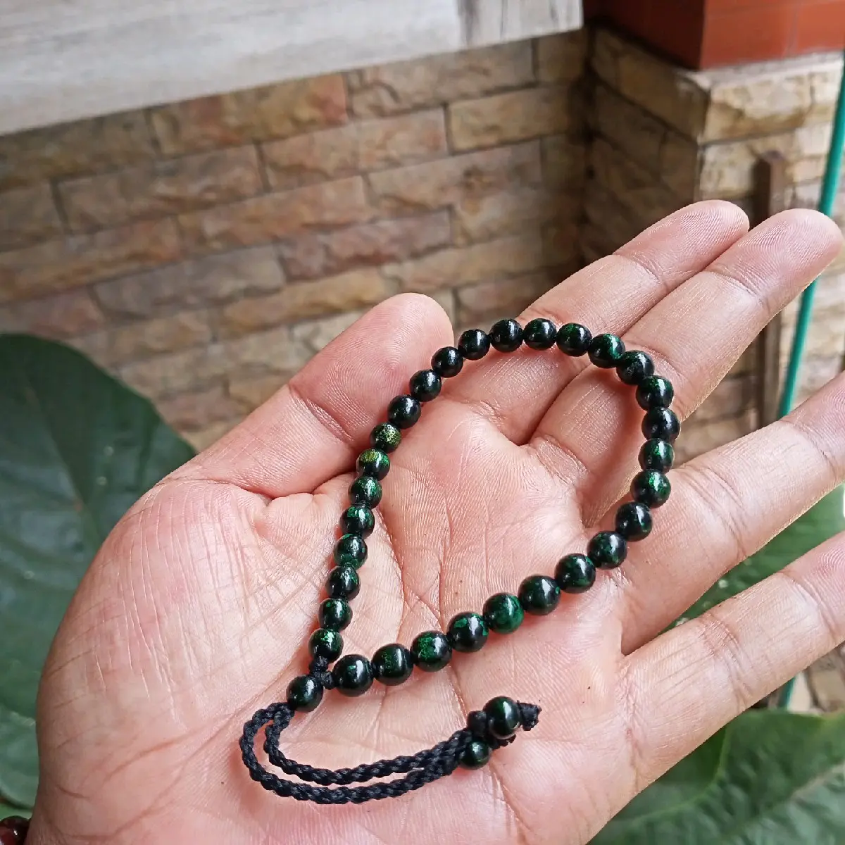 gelang tasbih kayu akar Bahar hijau 5 mm isi 33