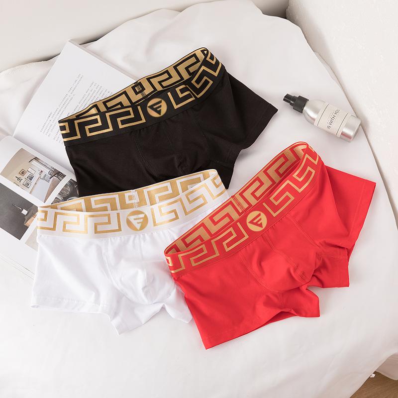 Set 3 quần sịp hoàng gia cạp to viền vàng ánh kim sang trọng, chất liệu thun lạnh cao cấp, mềm mịn thoáng mát, thấm hút mồ hôi kháng khuẩn khử mùi, có 3 màu, 2 loại sịp đùi và sịp tam giác thoải mái lựa chọn Menswear Nam