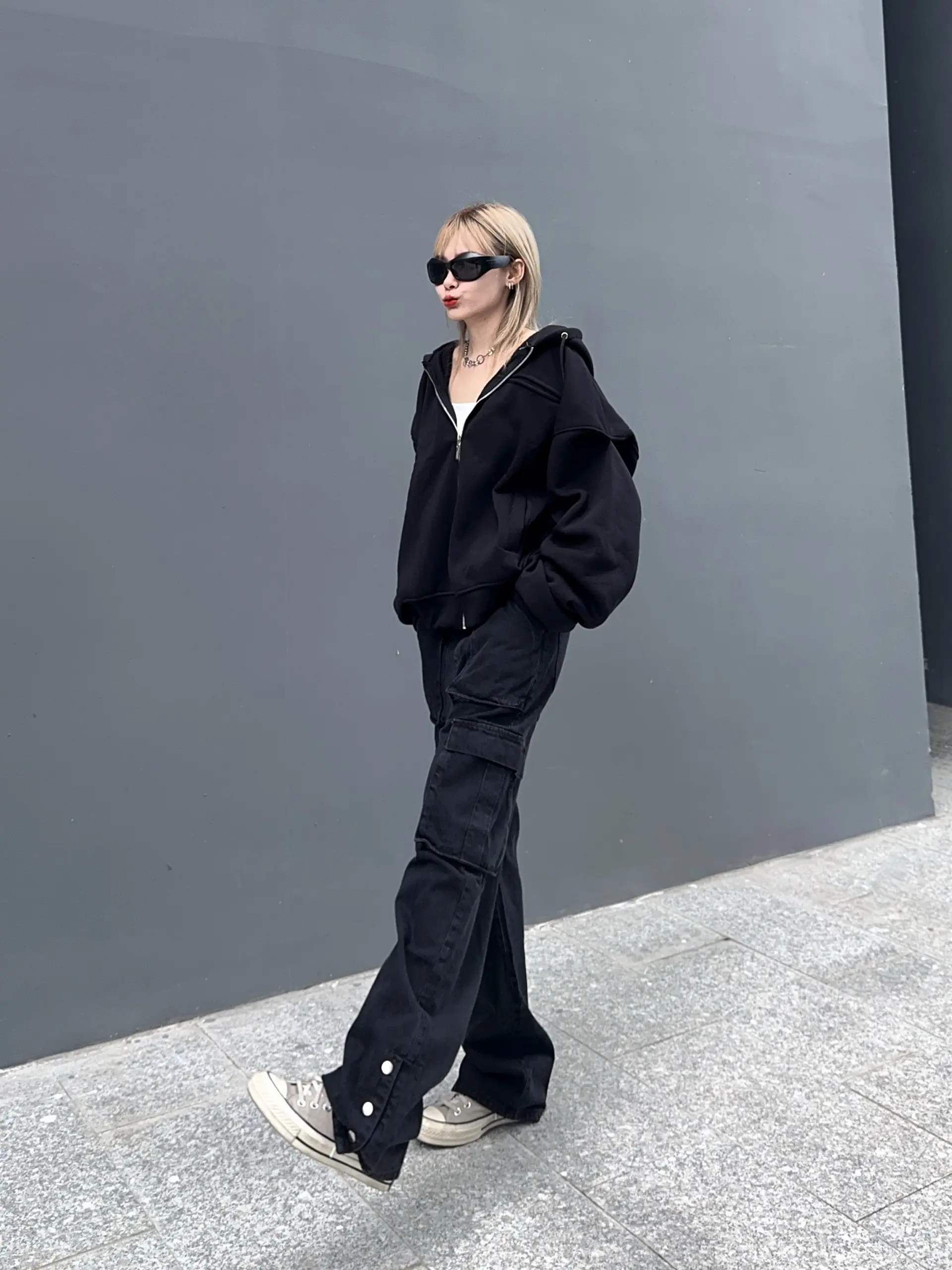 ÁO HOODIE ZIP FROM BOXY TRƠN 2023 - N.E.K.K