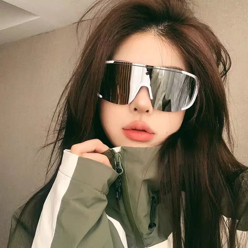 [95% Positive Rating] Cycling Glasses Windproof Sand Outdoor Sports Sunglasses Men UV Protection Sun Glasses Climbing Mountaineering Goggles Women Skiing