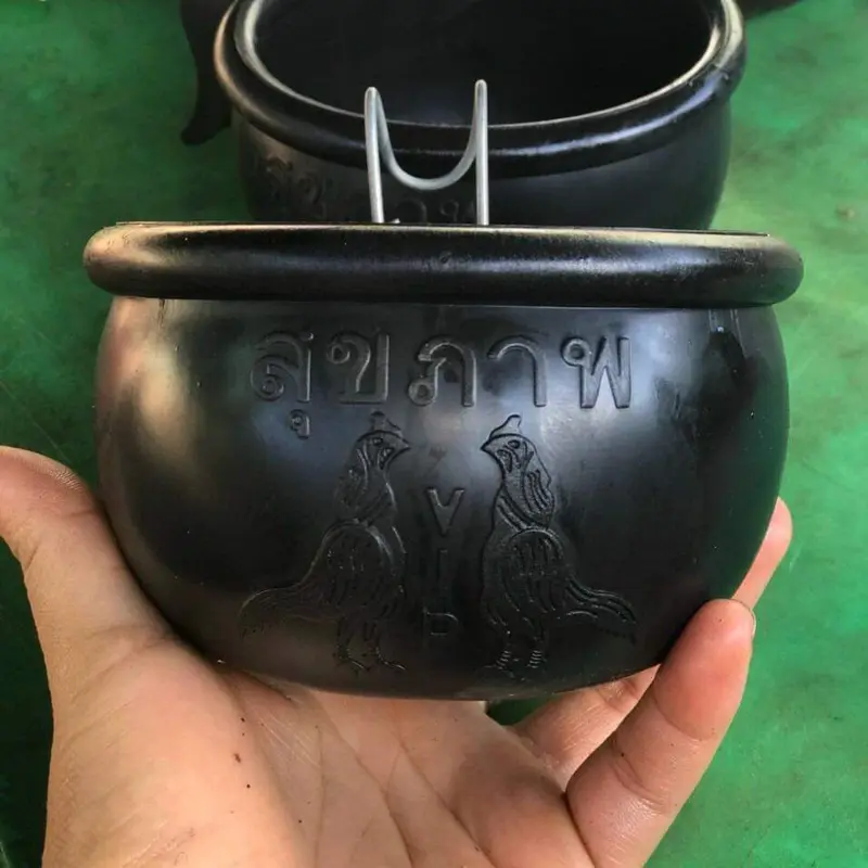 Gáo cao su cho gà ăn uống 0