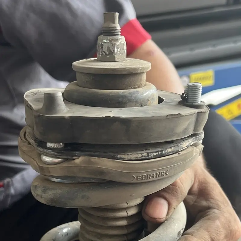 Xe Innova,Fortuner _ phụ tùng ô tô cao su giảm chấn/giảm xóc hỗ trợ nâng gầm chống xệ gầm kịch gầm (Hoàng Huy) Phụ Kiện 5