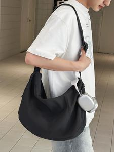 メンズカジュアル無地ショルダーバッグ、大容量の軽量で耐久性のある通勤・学校用クロスボディバッグ