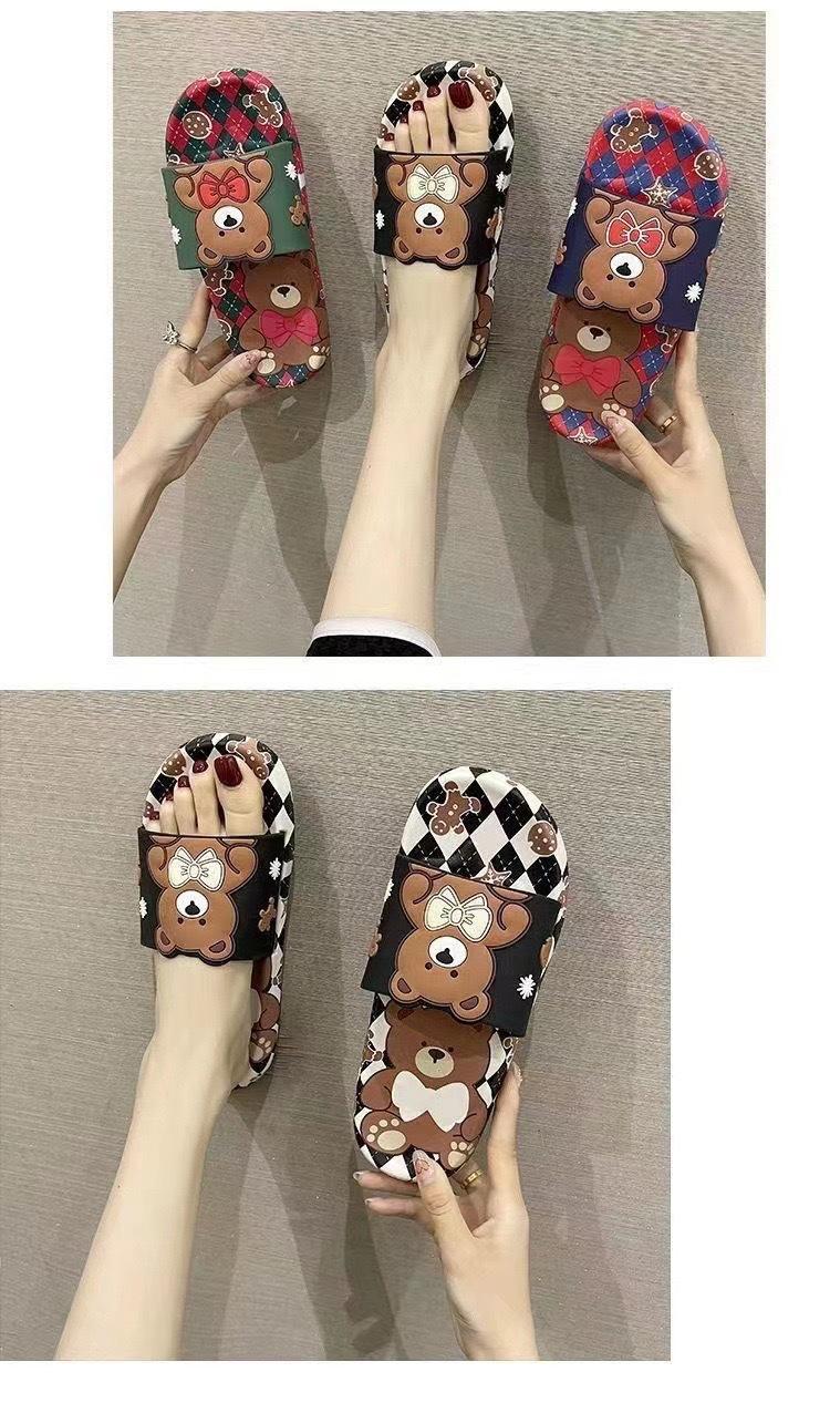 Product Introduction of Summer super comfortable cool slippers for women wearing cartoon cute girls, student nurses, outdoor home, indoor bathroom slippers 4