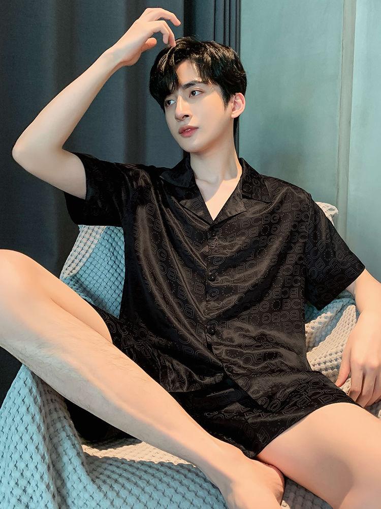 Product Introduction of Bộ Đồ Ngủ Nam, Chất Liệu Lụa Lạnh Ngắn Tay, Quần Đùi, Cỡ Lớn, Bộ Đồ Mặc Nhà, Thích Hợp Mặc Ngoài Trời, Hàng Mới Về Mùa Hè 2023 Áo Menswear 3